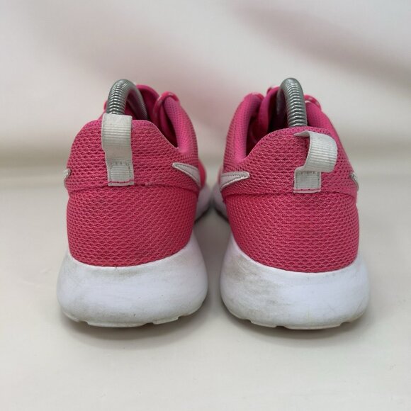 Nike Roshe One Running Shoes Pink Size 7Y / Women’s Size 8.5 - Picture 4 of 9